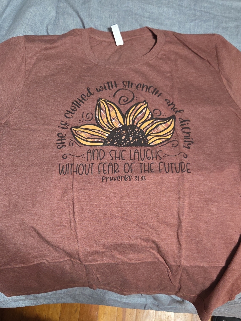 Women's Short-Sleeve Graphic Tee - Rust Sunflower